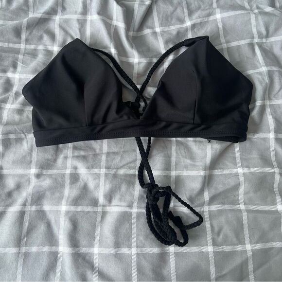 SHEIN Other - SHEIN Womens Medium Black Polyester‎ Bikini Top